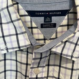 Tommy Hilfiger Men's Plaid Shirt - White and Purple